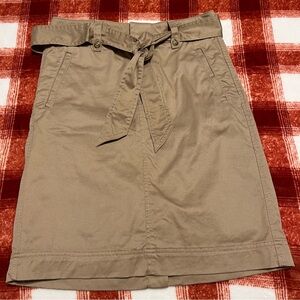Tommy Hilfiger Khaki Skirt with Pockets and Belt Size 6